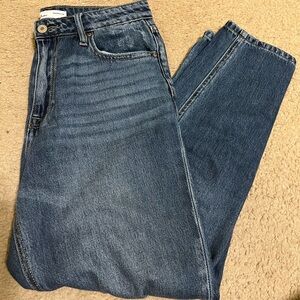 KanCan Cropped Mom Jean